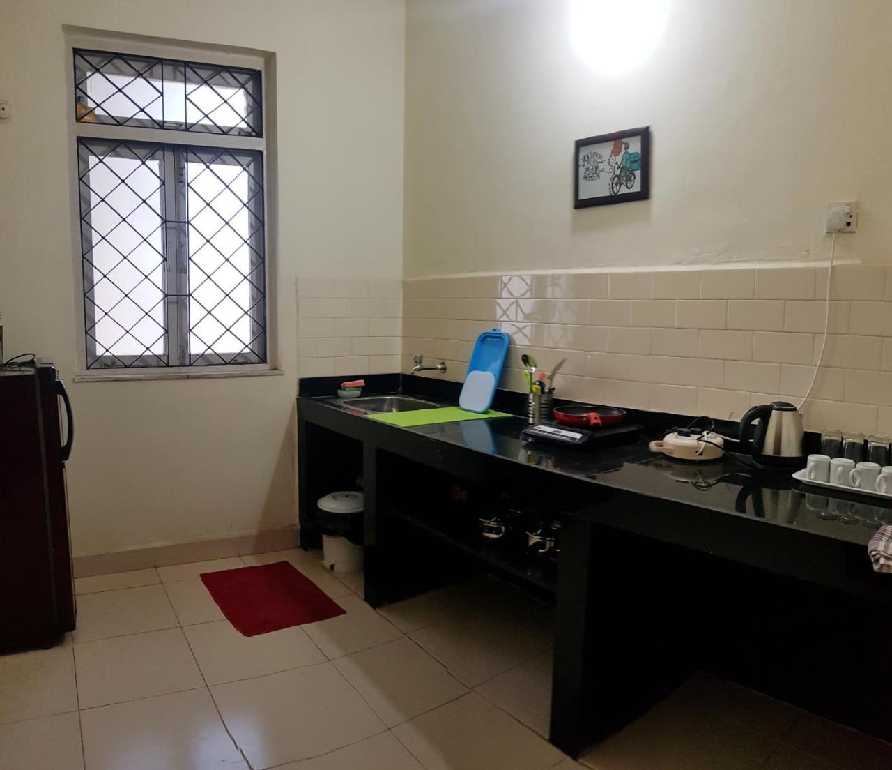 1 Bedroom Spacious Apartment In 卡兰古特 外观 照片