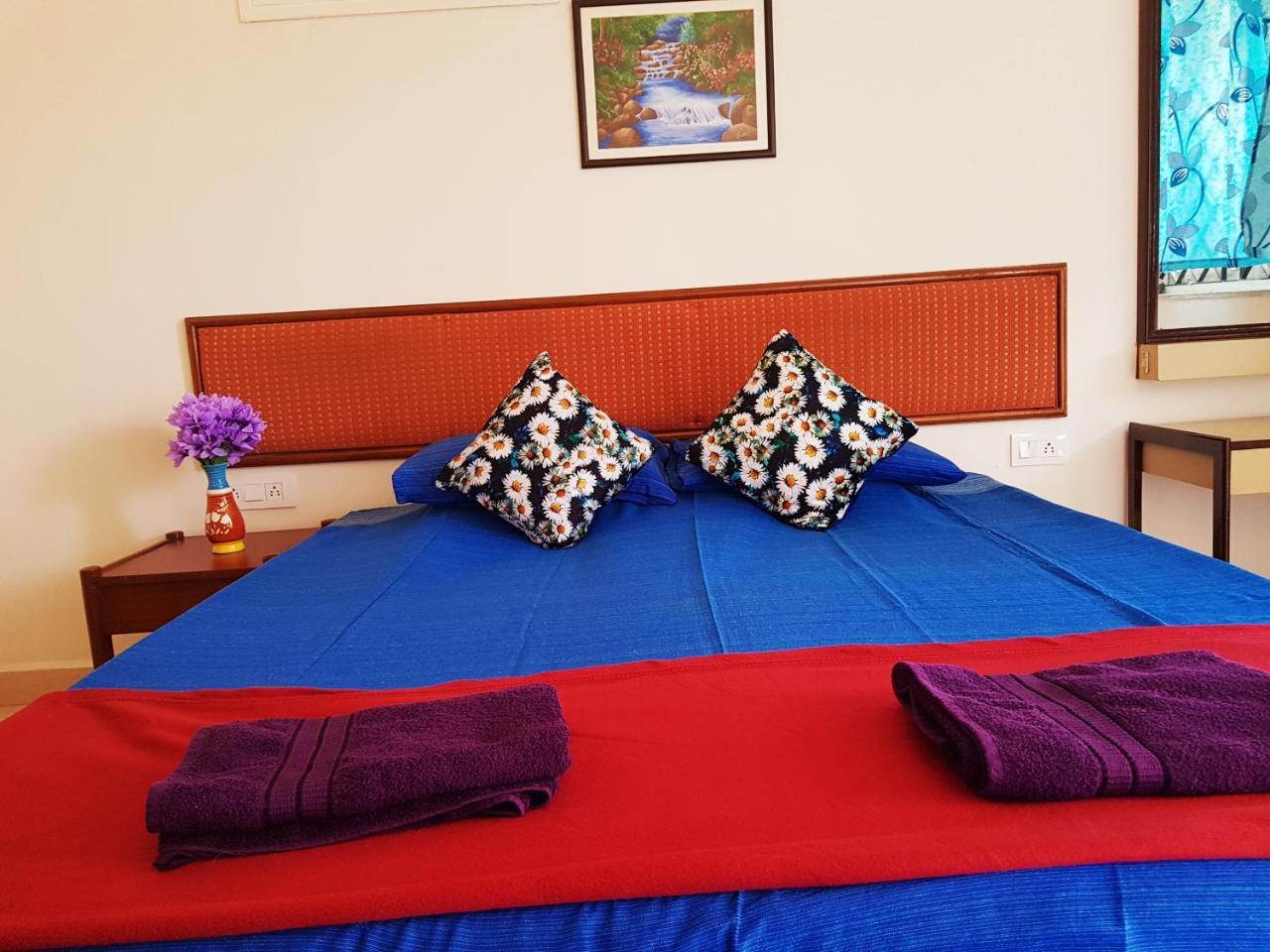 1 Bedroom Spacious Apartment In 卡兰古特 外观 照片