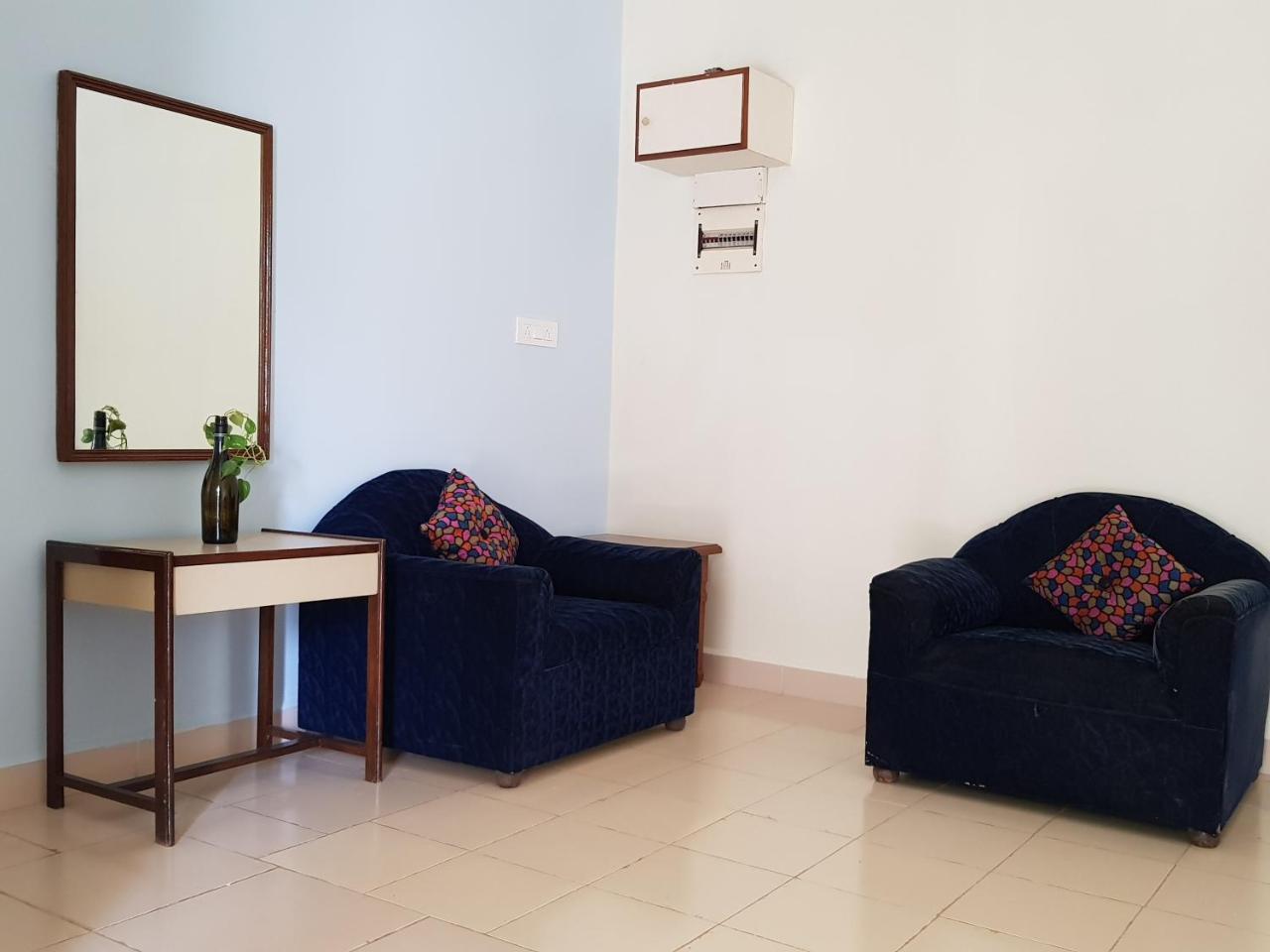 1 Bedroom Spacious Apartment In 卡兰古特 外观 照片